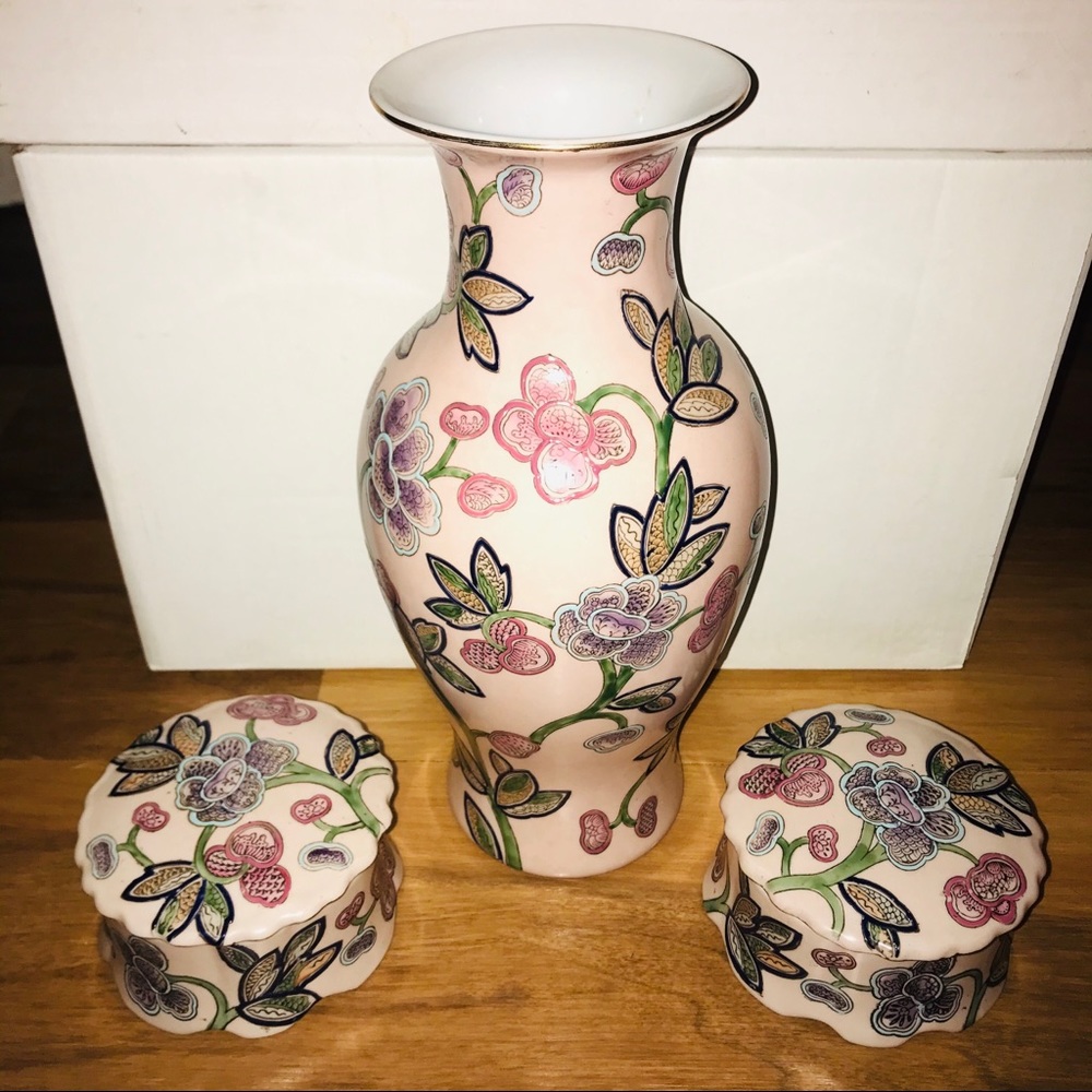 Floral porcelain vase with trinket dishes